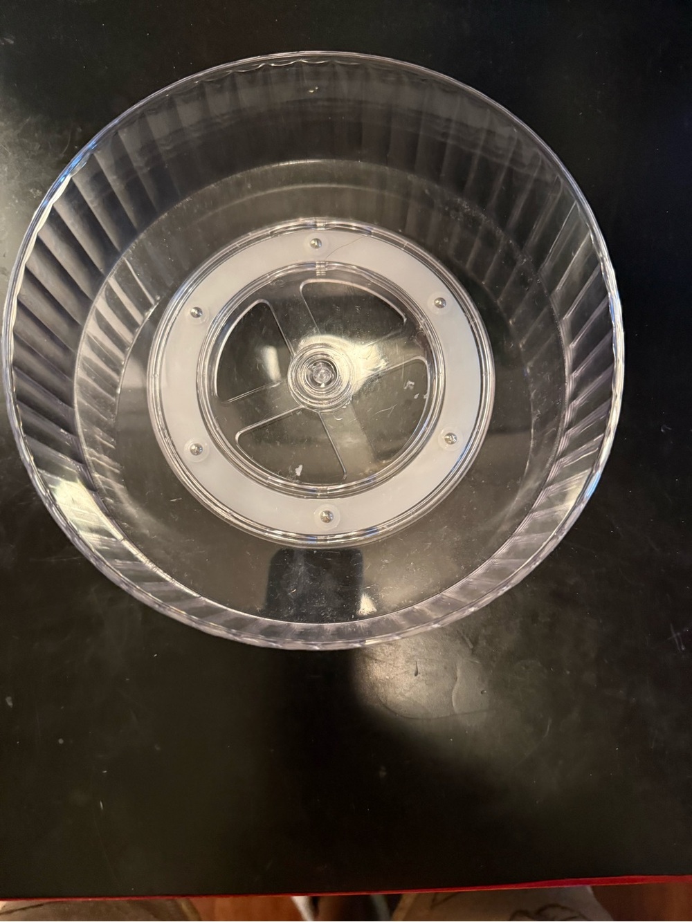 Clear Ribbed Round Plastic Turning Table - Picture 3 of 4